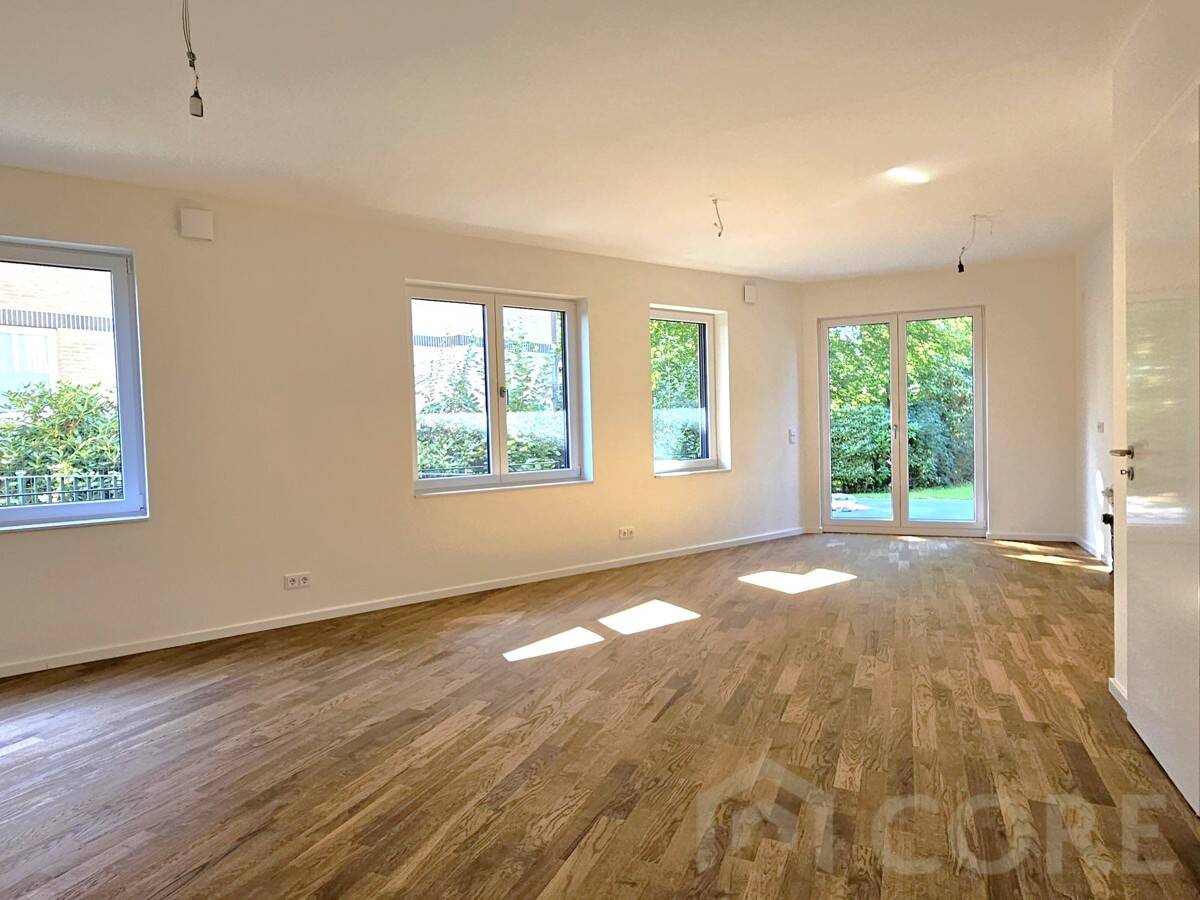 Direkt einziehen und wohlfühlen: Moderne 3-Zi.-Eigentumswohnung mit EBK und sonniger Terrasse! – Hamburg – Vorschaubild 2
