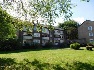 ***Schöne und renovierte 3-Zimmerwohnung mit Balkon in ruhiger Lage*** – 47229 Duisburg – Vorschaubild 1