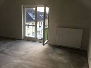 Gemütliche DG-Wohnung - bezugsfertig – 47279 Duisburg – Vorschaubild 4