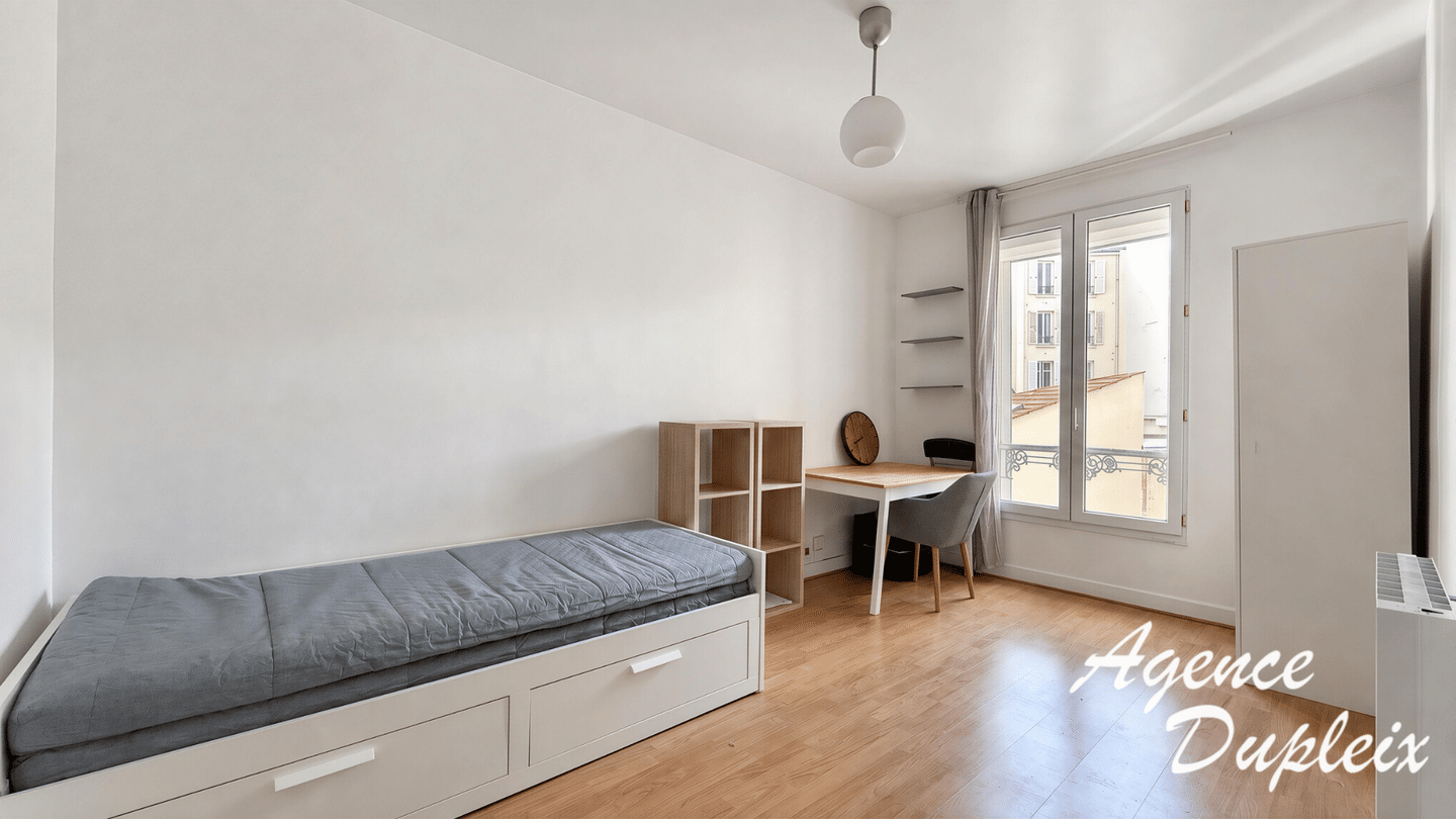 Appartement 1 pièce 19 m² · à Paris 15ème Arrondissement · 19 m² · 200 000 €