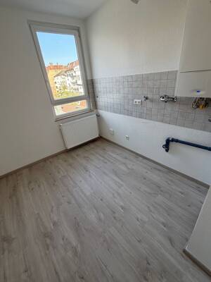 helle neu renovierte 3 Zimmer Wohnung in Stuttgart West zu vermieten – 70193 Stuttgart – Vorschaubild 7