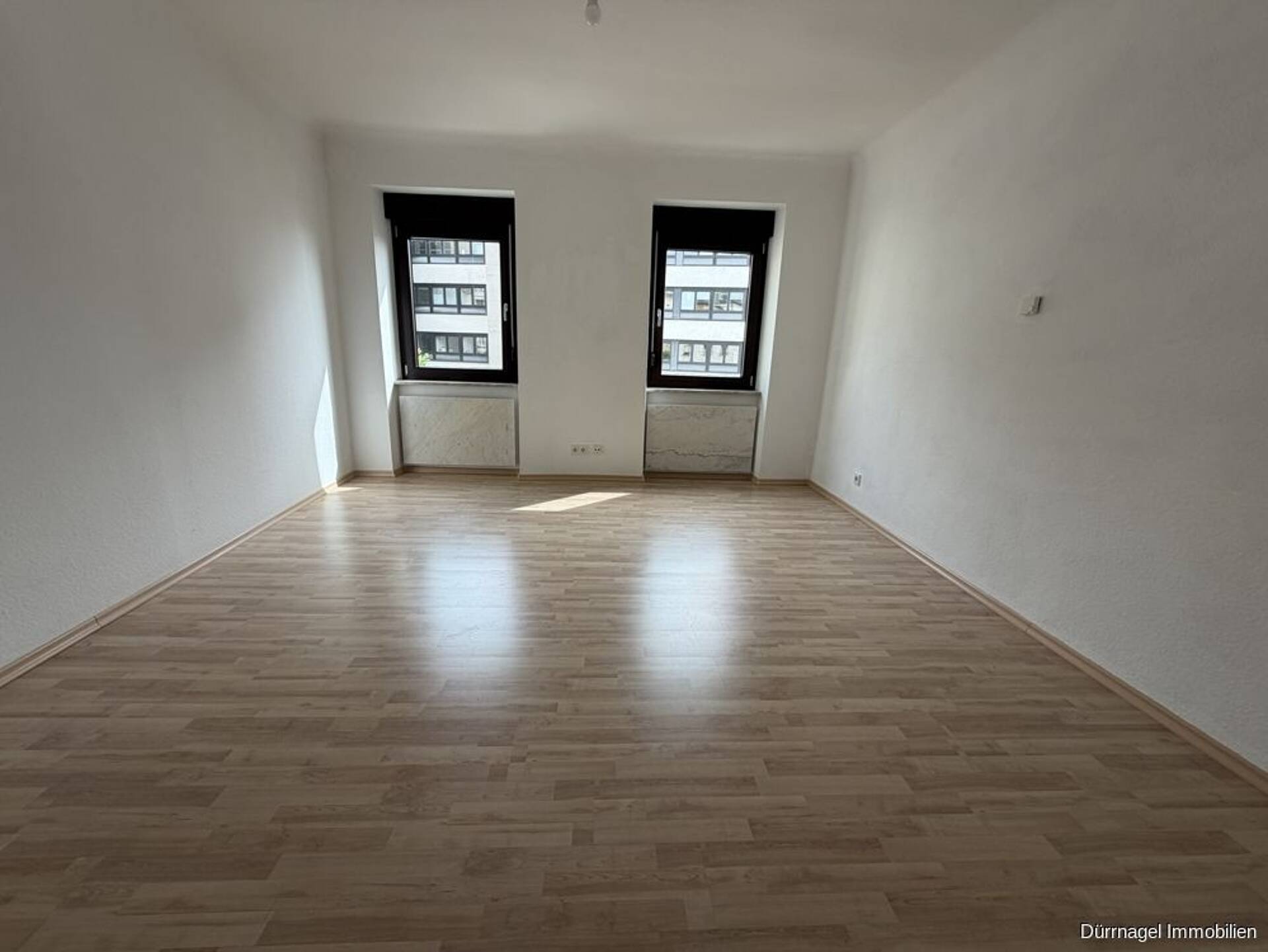 Mehrfamilienhaus in 97080 Würzburg / Grombühl mit 150 m² kaufen