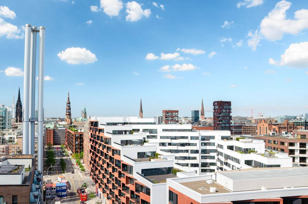 Lichtdurchflutetes Apartment mit Elbblick und begrüntem Innenhof // Erstbezug mit Community-Features – 20457 Hamburg – Bild 1 von 9