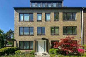 Kaiserswerth - Wohnhaus mit 4 Mieteinheiten in bester Lage und bereits aufgeteilt