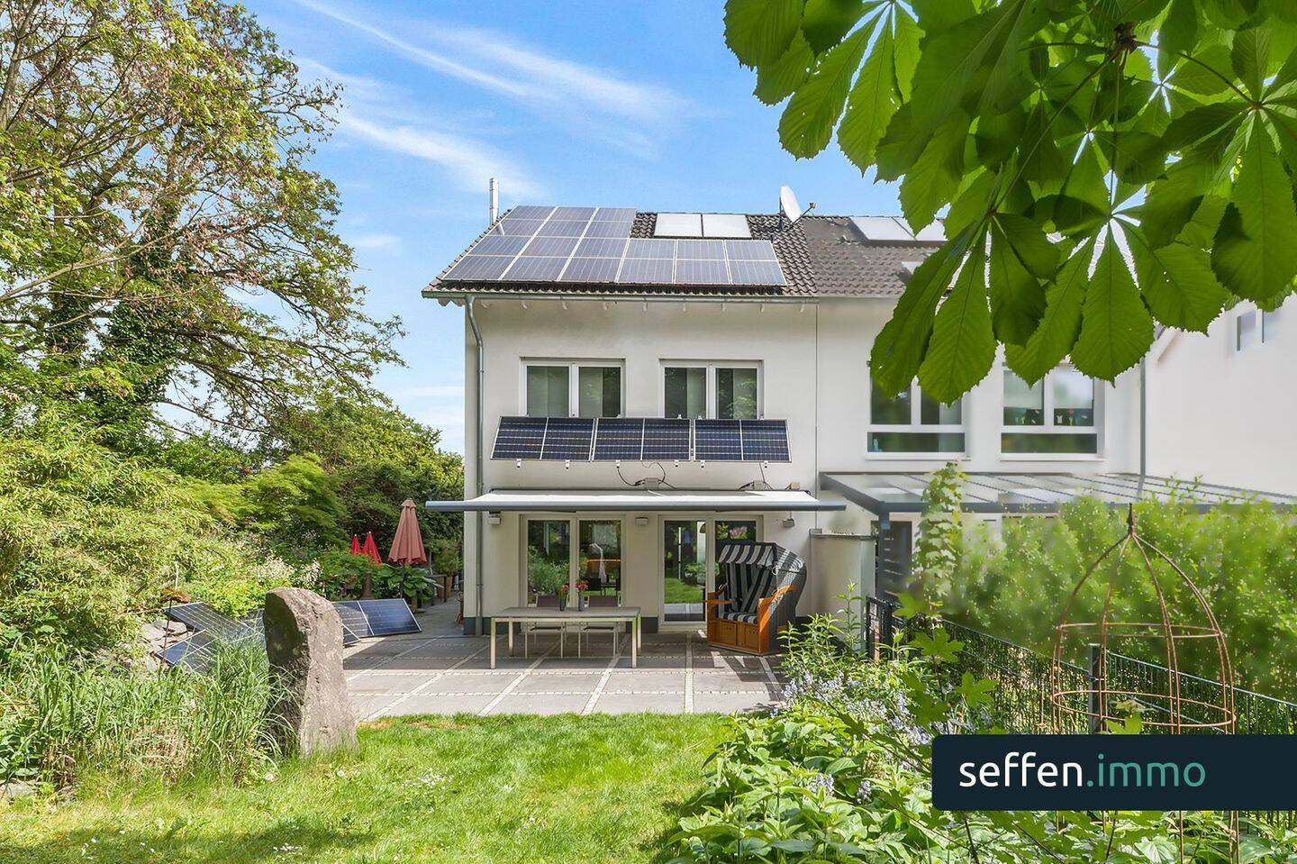 *Familienidylle in TOP-Lage* Modernes EFH bietet Komfort, viel Platz & ruhiges, naturnahes Wohnen!