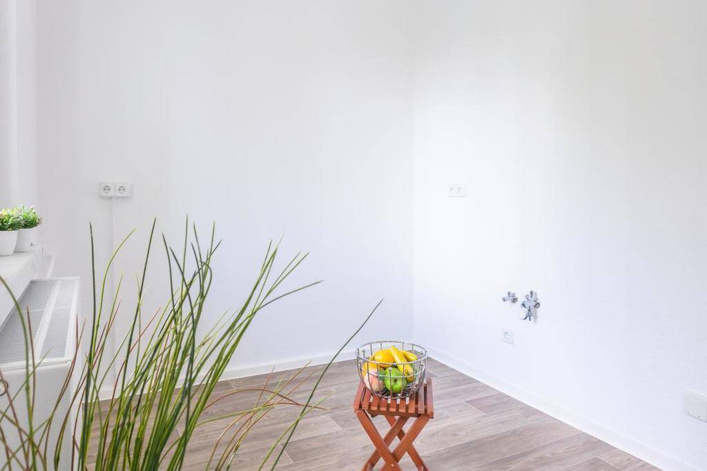 Tolle Singlewohnung mit Balkon – Chemnitz – Vorschaubild 2