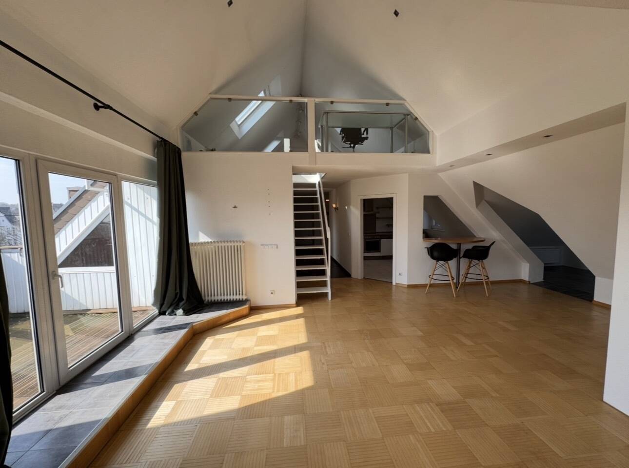 Moderne Galeriedachgeschosswohnung in Mönchengladbach – Mönchengladbach – Vorschaubild 6