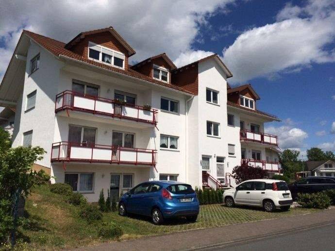 Kürzlich renovierte 4-Raum-Wohnung in Traumlage