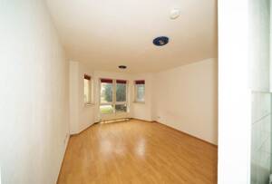 TOP Appartement mit TG-Stellplatz und Küchenzeile. – 90763 Fürth – Vorschaubild 2
