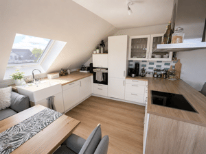 ***Energieeffizientes Wohnen - Moderne Dachgeschosswohnung mit zwei Balkonen*** – 59590 Geseke – Vorschaubild 4