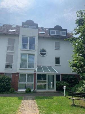 Gepflegte 2-Zimmer Komfort Wohnung mit Balkon & TG-Stellplatz in Lörick! – 40547 Düsseldorf – Vorschaubild 4