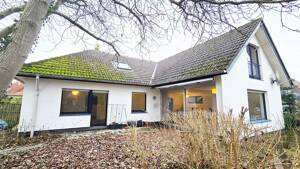 !! VERKAUFT !! BUNGALOW MIT EIGENTUMSGRUNDSTÜCK UND 2 GARAGEN! Modernisierungsbedürftig, aber mit solider Substanz – Im Kamp 13, 49152 Bad Essen – Vorschaubild 7