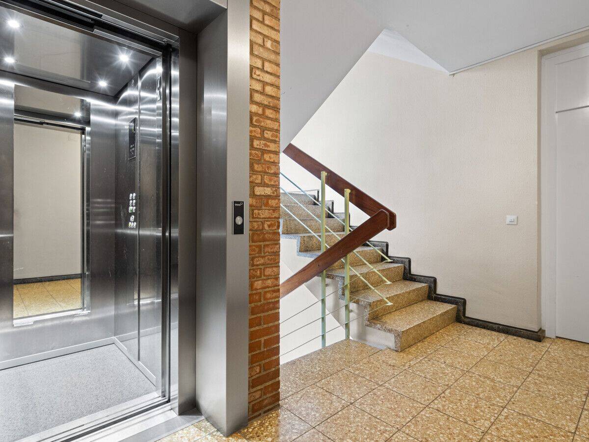 DREI-ZIMMER-WOHNUNG IN HANNOVER - ANDERTEN – Hannover – Vorschaubild 9