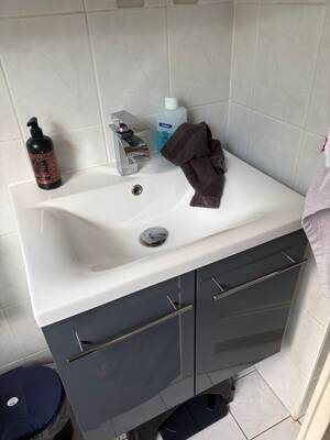 WOHNEN ---- ANLAGE ----- ARBEITEN FFM --- DHH ---- ZWEIFAMILIENHAUS MIT 2 Balkonen + 1 GARAGE UND 1 PKW ABSTELLPLATZ SCHÖNER GARTENBEREICH --- 382m2 – 65933 Frankfurt am Main – Vorschaubild 5