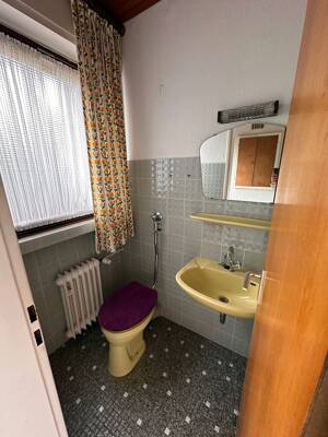Renovierungsbedürftig aber mit viel Platz , großem Garten und Doppelgarage! – 44289 Dortmund – Vorschaubild 3