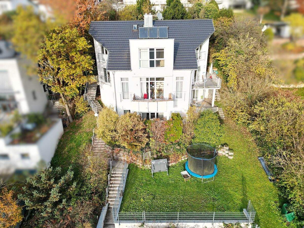 Wohnen mit Weitblick: Stilvolles Einfamilienhaus mit Einliegerwohnung in Schweinheim – Aschaffenburg – Bild 1 von 9