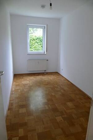 *** Gepflegte Wohnung in ruhiger Lage mit 2 PKW-Stellplätzen *** – 67071 Ludwigshafen am Rhein – Vorschaubild 6