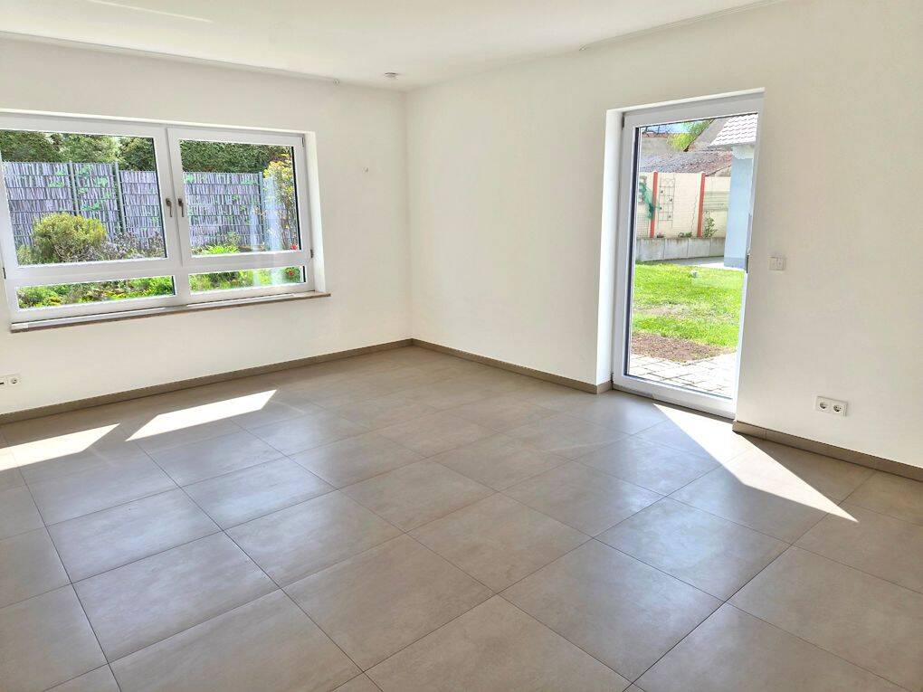 Familienhaus in ruhiger Naturlage - hochwertig wohnen mit Wohlfühlcharakter – Erlangen – Vorschaubild 2