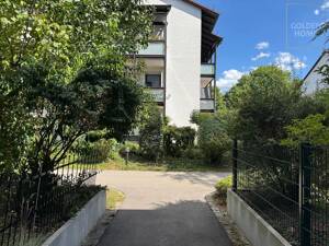 Bezugsfrei in München-Altperlach: Helle 2-Zimmer-Wohnung mit großem Balkon & TG-Stellplatz – 81737 München – Vorschaubild 9