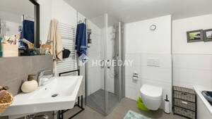 Moderne Vierzimmerwohnung mit Terrasse und Gartenanteil - Energieeffizienzklasse A+ – 22457 Hamburg – Vorschaubild 7