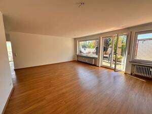 Dachgeschosswohnung mit ca. 18 m² Südterrasse in Bestlage von Kassel-Brasselsberg – 34132 Kassel – Vorschaubild 2