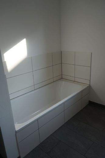 Schicke 4-Zimmerwohnung mit großem Balkon im beliebten Würzburger Stadtteil Frauenland – Würzburg – Vorschaubild 7
