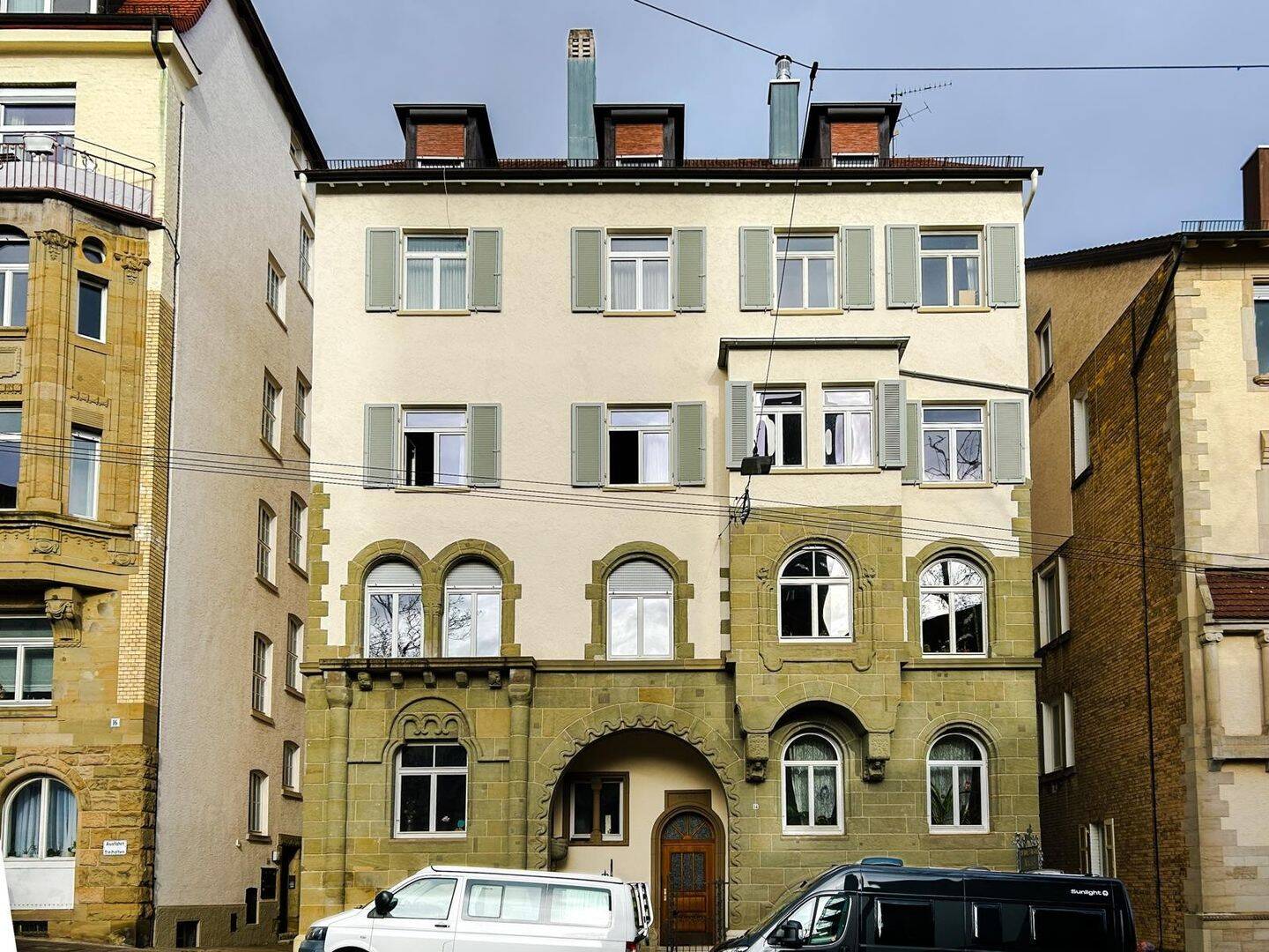 Gepflegte 2,5-Zimmer-Wohnung in Stgt-West inkl. EBK und STP! – Stuttgart – Vorschaubild 2