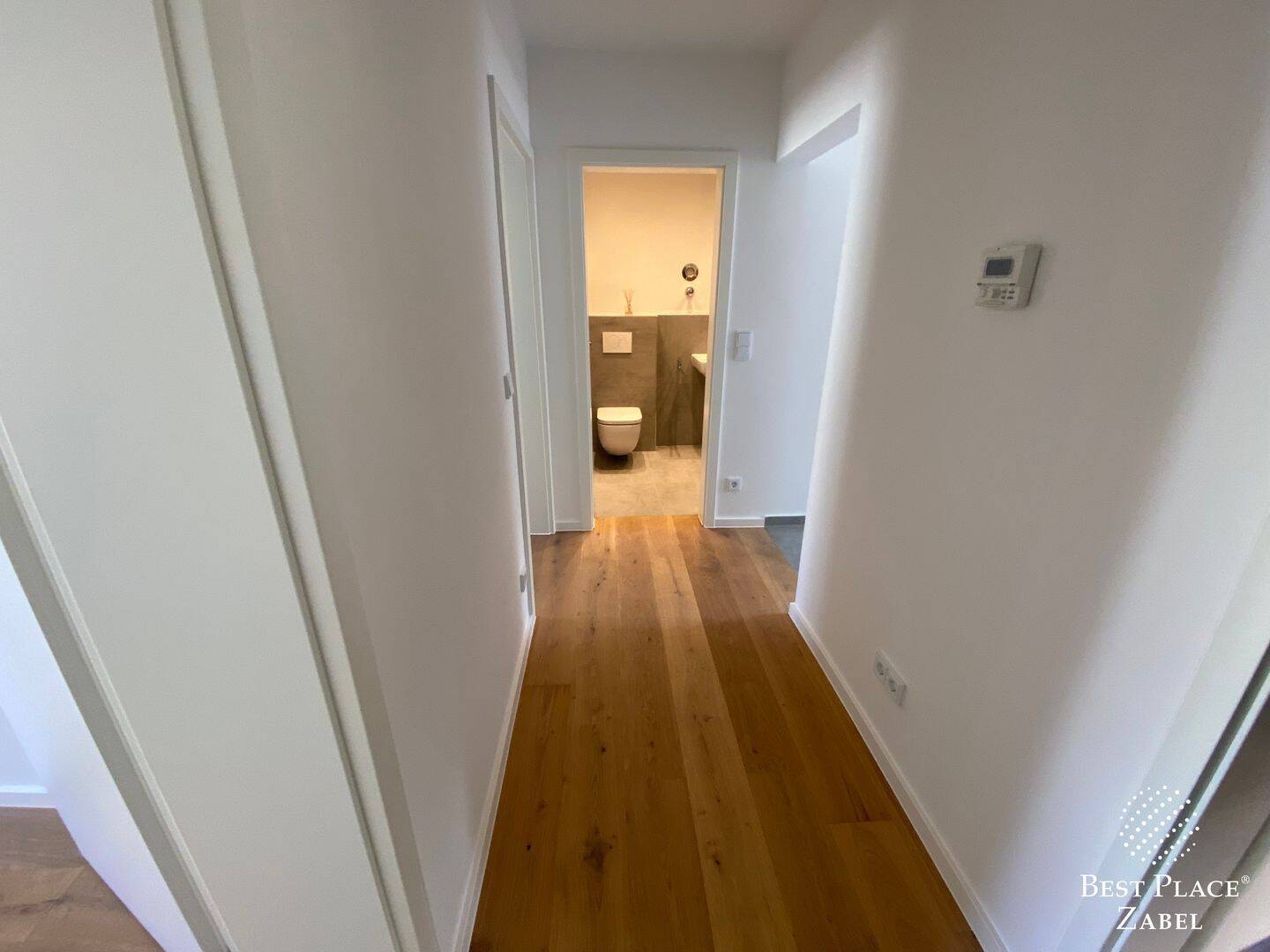 Großzügige 3-Zimmer-Wohnung mit Loggia in ruhiger Lage für Selbstnutzer und Kapitalanleger – München – Vorschaubild 4