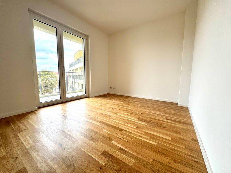 Perfekt für uns: ansprechende 4-Zimmer-Wohnung mit Einbauküche im Erstbezug – Leipzig – Vorschaubild 2