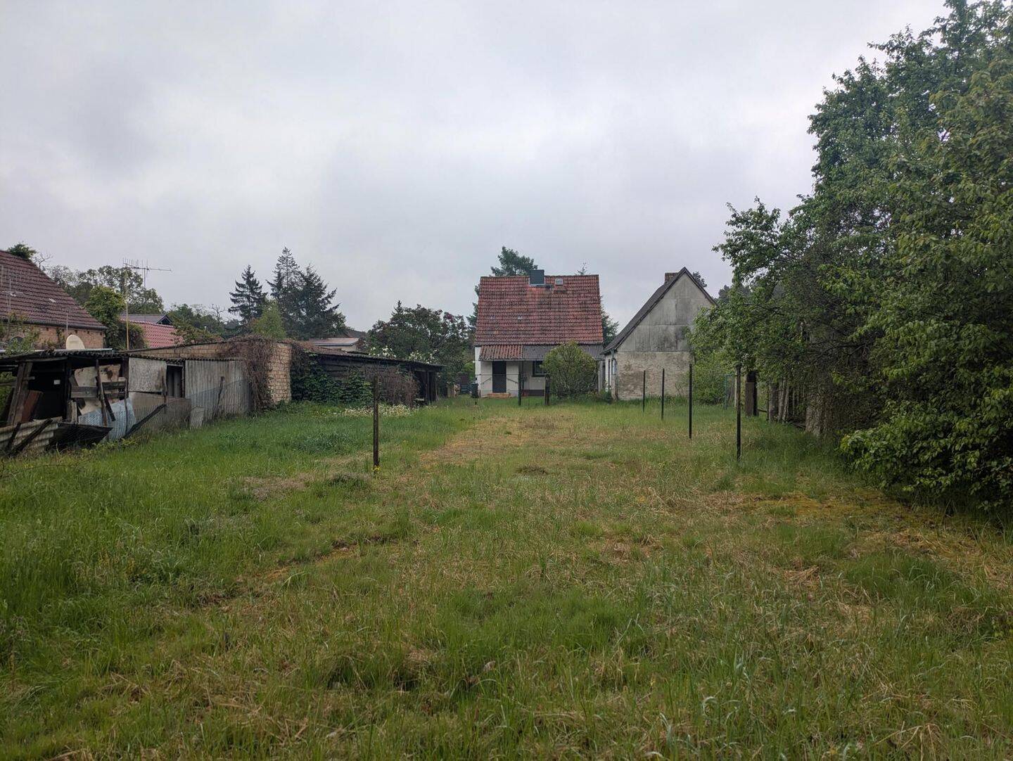 Aus Alt mach Neu - Kleines Einfamilienhaus mit großem Grundstück – Löwenberger Land – Vorschaubild 9