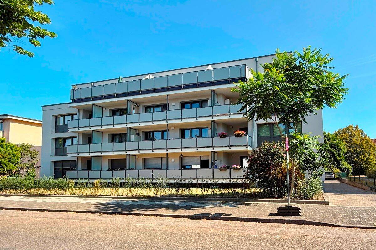 Top Investment: Energetisch saniertes Mehrfamilienhaus in ruhiger Lage von Offenbach