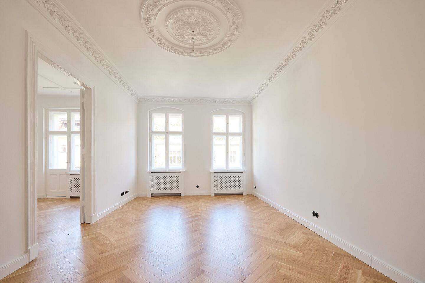 Feinstes Friedenau: 3-Zi Altbau Unikat zum Erstbezug, Eckzimmer, Badewanne & Regendusche, Provisionsfrei – Berlin – Vorschaubild 4
