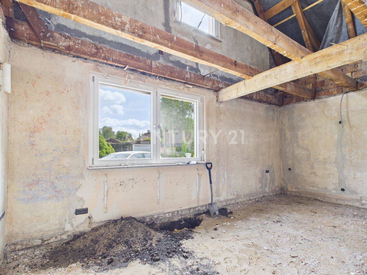 Sanierungsobjekt mit Potenzial-Einfamilienhaus auf 778m² Grundstück in Leegebruch – Leegebruch – Vorschaubild 6