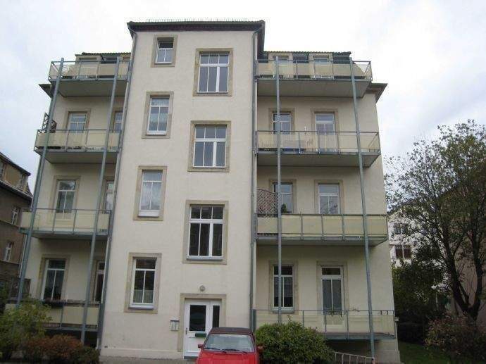 Gemütliche sonn. kl. 2-R-Single-Wohnung mit sehr großem West-Balkon u. EBK in ruhiger Lage v. Dresden-Löbtau – Dresden – Vorschaubild 9