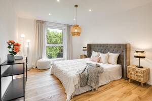 Ruhig, neu & exklusiv - 3-Zi-Whg mit Designerküche & Marmorbad - Ihr neues Zuhause im Grünen – 81243 München – Vorschaubild 9