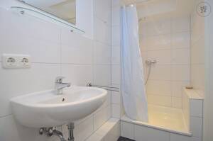 Möbliertes 1-Zimmer Apartment im Souterrain mit Internet in Mainz – 55131 Mainz – Vorschaubild 4
