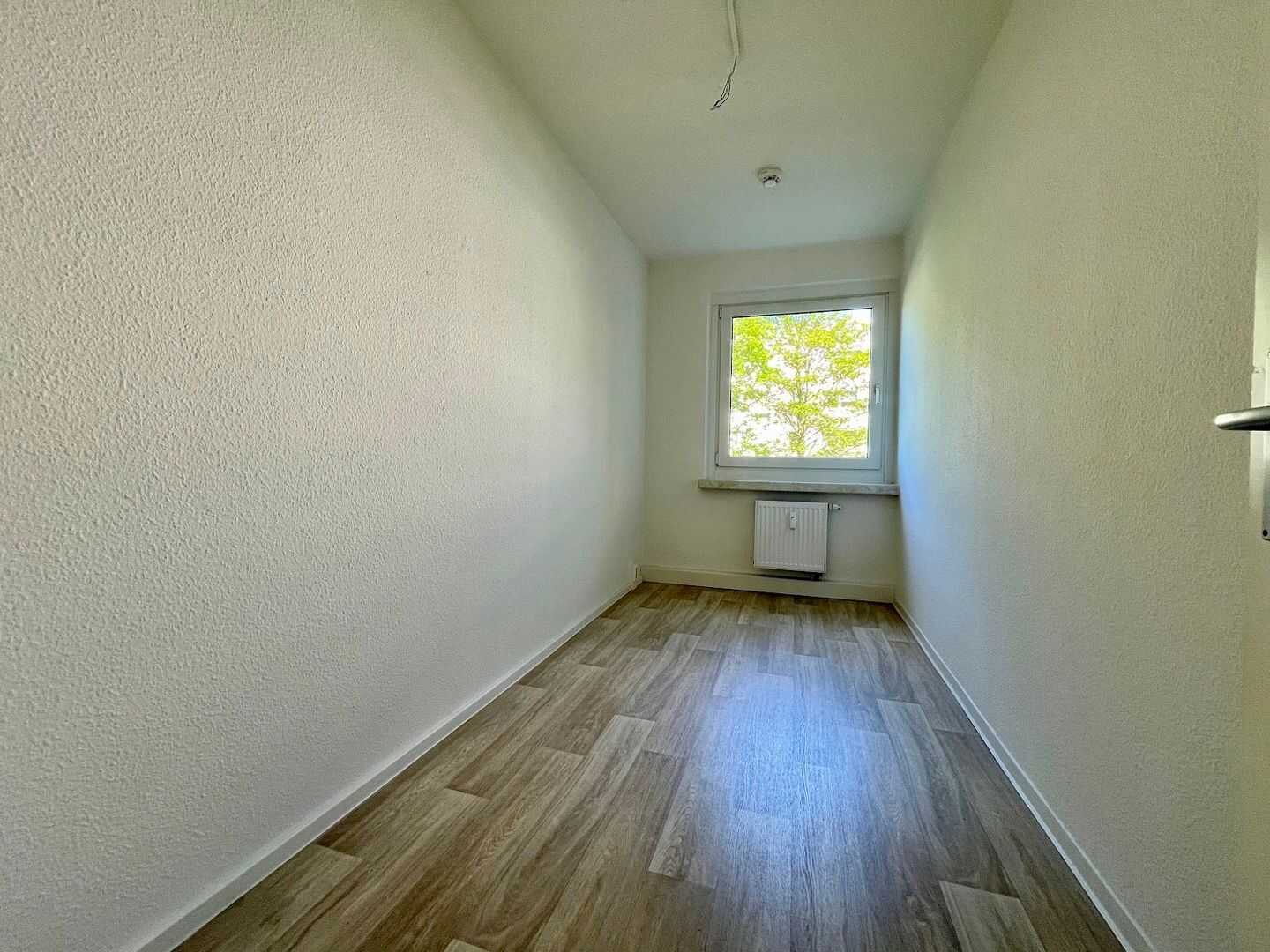 Zuhause im Grünen - Balkon & Park direkt vor der Tür – Chemnitz – Vorschaubild 4