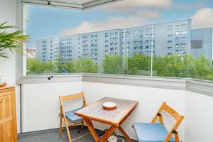 Gepflegte und familienfreundliche 3,5-Zimmer-Wohnung mit großer Loggia – 13051 Berlin – Vorschaubild 4