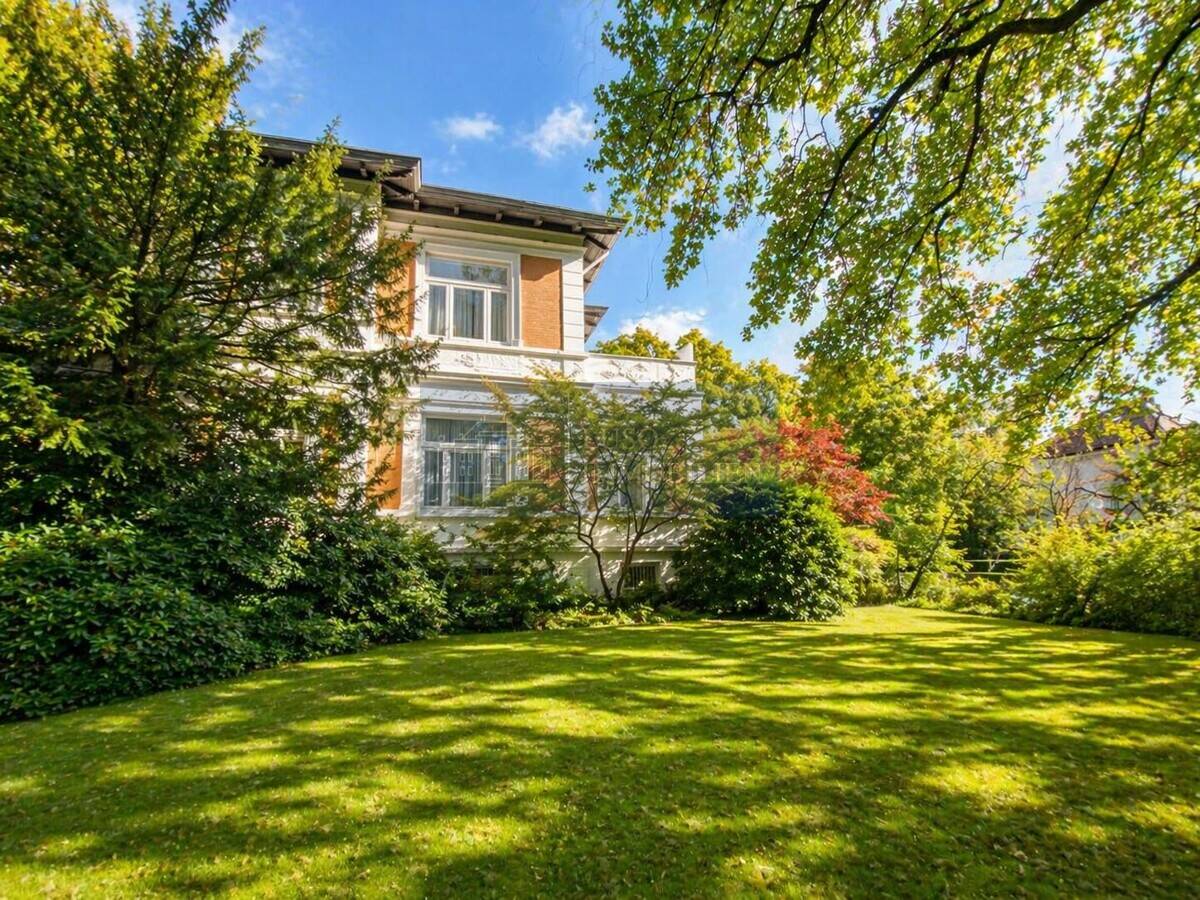 Repräsentative Stadtvilla mit Entwicklungspotenzial – Hamburg – Vorschaubild 3