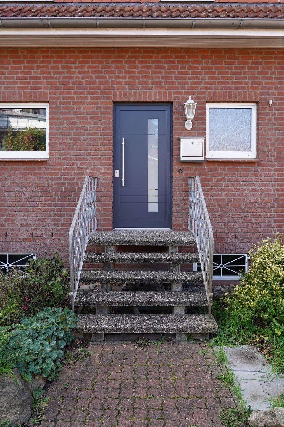 * Attraktive Immobilie mit Garage in Garbsen * - Reihenmittelhaus mit ca. 261 m² Grundstück – Garbsen – Vorschaubild 4