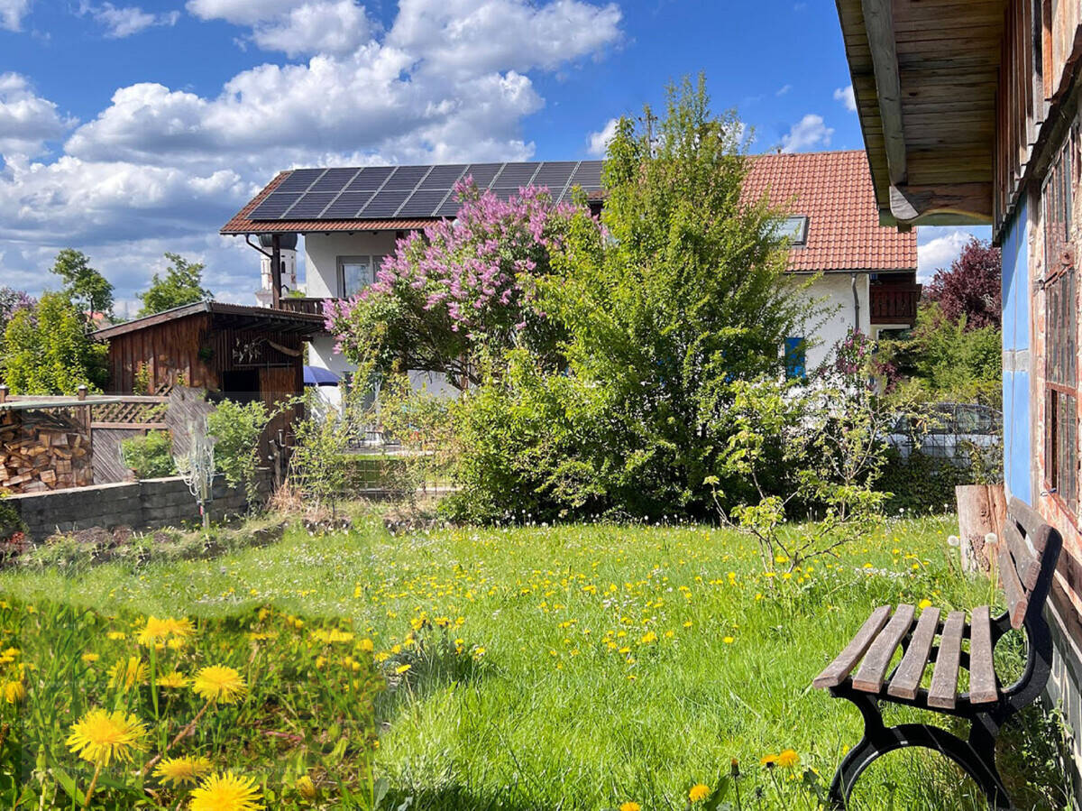 Schöne, ruhige Lage - Wohnhaus mit großer Einliegerwohnung und Garten – Kaltental – Vorschaubild 4