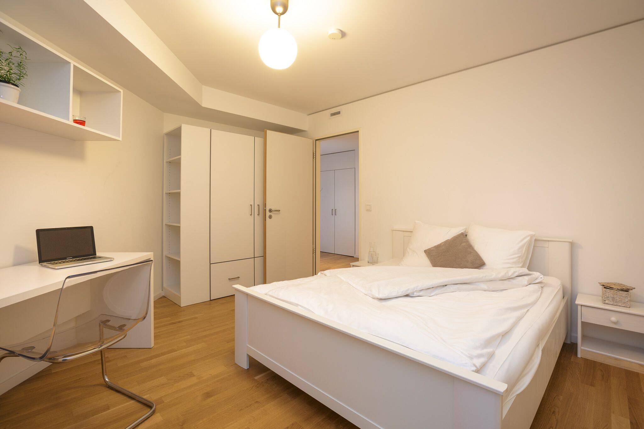 Stylish und großzügiges Amazing Apartment in Nürnberg - 3 Zimmer Apartment – Nürnberg – Vorschaubild 2