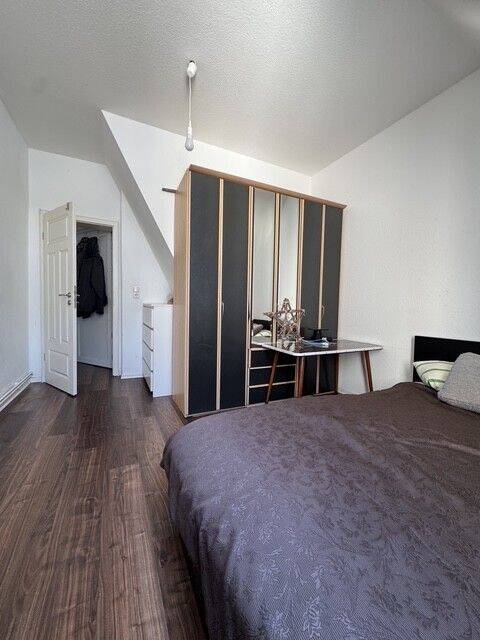Ihr neues IMMOBILIEN QUARTIER: Schöne 3-Zimmer Wohnung mit Ausbaupotenzial in der Südstadt – Hannover – Vorschaubild 9