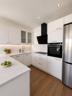 Moderne 3 Zi. Whg./ 2 Bäder, Energiebedarf A+ / FBH / Aufzug / EBK u.v.a.m. käuflich / kein Balkon – 51381 Leverkusen – Vorschaubild 5