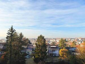 Top-Lage Waldau: Traumhaftes Grundstück am Waldrand