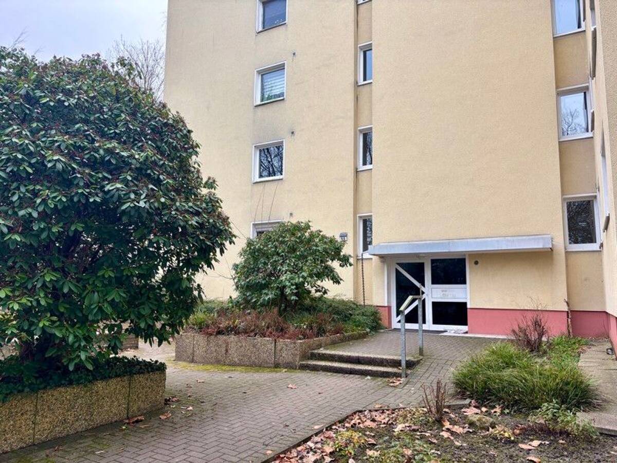 Neue Wohnung gesucht: renovierte 2,5 Zi.-Wohnung – 45309 Essen – Bild 1 von 7