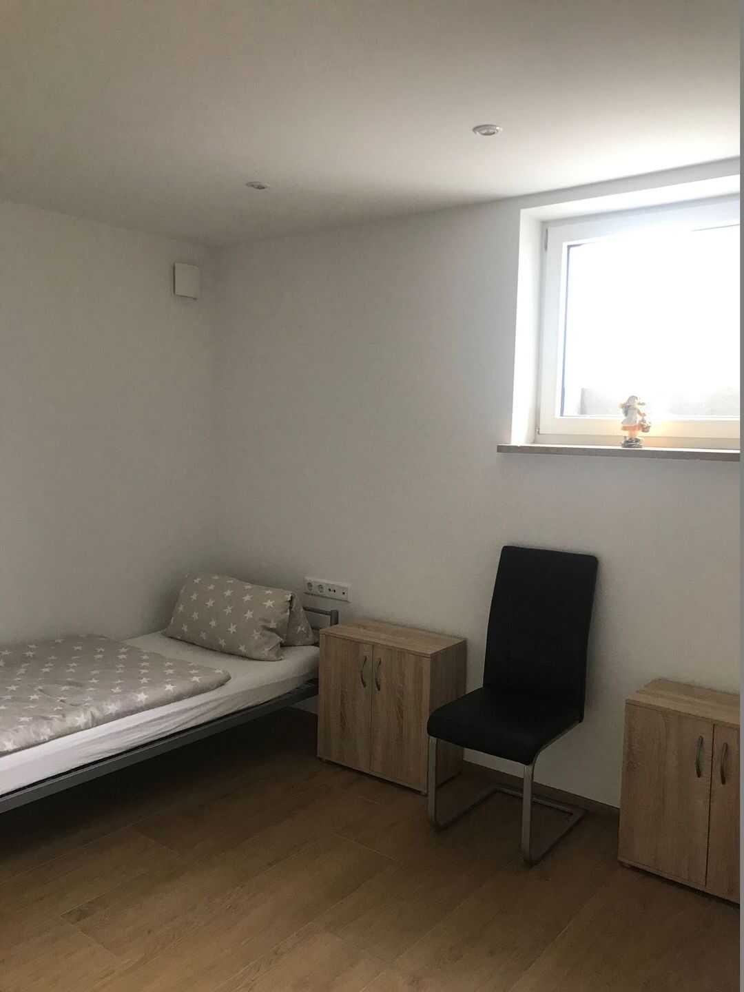 Mehrfamilienhaus mit Monteurwohnungsbetrieb komplett-möbliert zu verkaufen – Ingolstadt – Vorschaubild 6