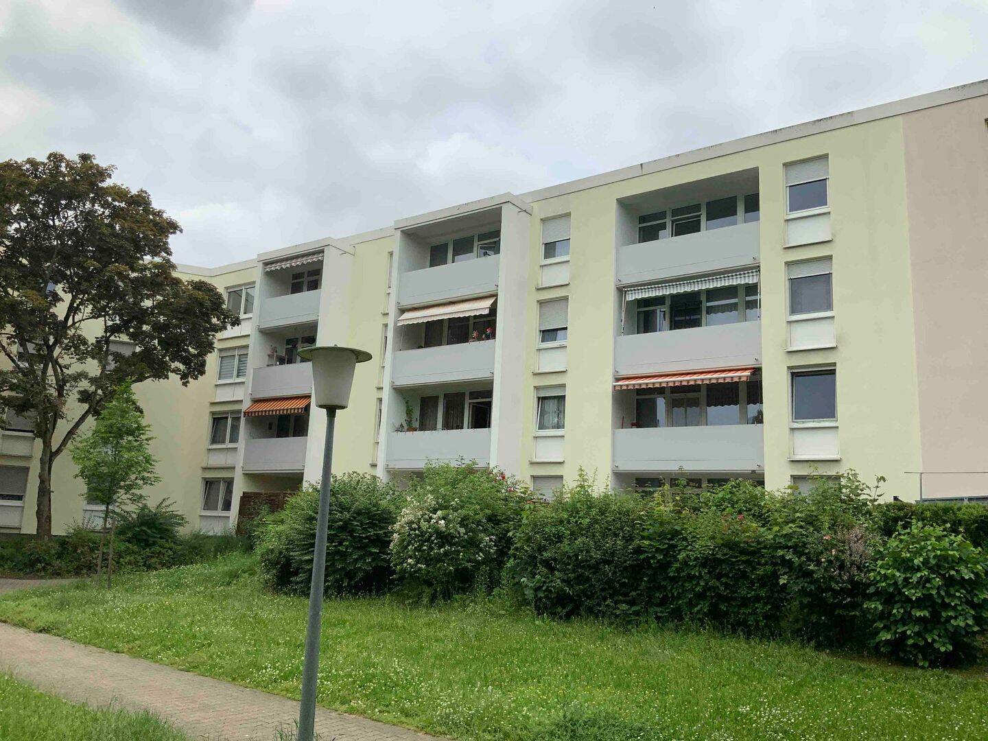 Große 3-Zimmer-Wohnung in Mannheim Vogelstang
