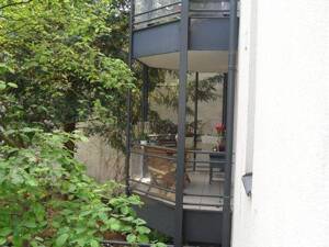 Bonn Zentrum renoviertes Apartment (für Einzelperson) Nichtraucher Wohnraum, Balkon, kleinerer Schlafraum, sep.Küche mit neuer EBK, Bad, TG-Stellplatz – 53111 Bonn – Vorschaubild 5