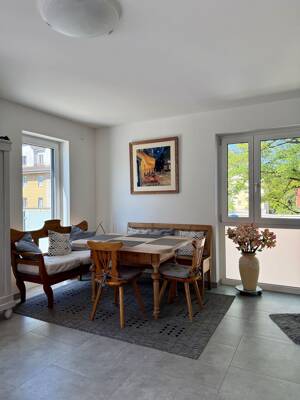 Viel Freiraum für besondere Wohnmomente - Moderne 3-Zimmer-Neubauwohnung mit Sonnenbalkon in Moosach – 80992 München – Vorschaubild 4